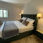 Apartment Borgo Ariano Near By Posarellivillas