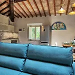 Apartment Borgo Ariano Near By Posarellivillas