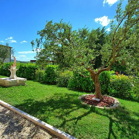 아파트 Borgo Ariano Near Volterra By Posarellivillas