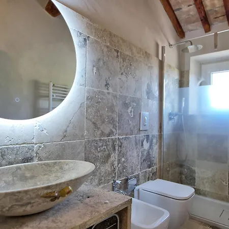 아파트 Borgo Ariano Near Volterra By Posarellivillas