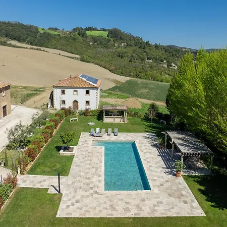 Borgo Ariano Near By Posarellivillas דירה *