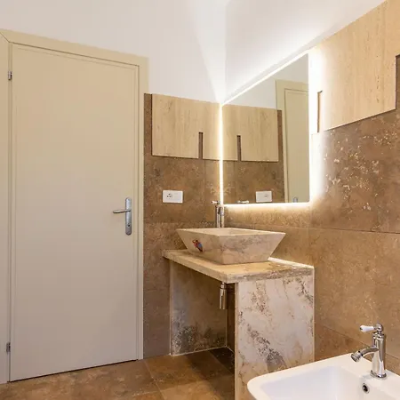 Borgo Ariano Near By Posarellivillas דירה *